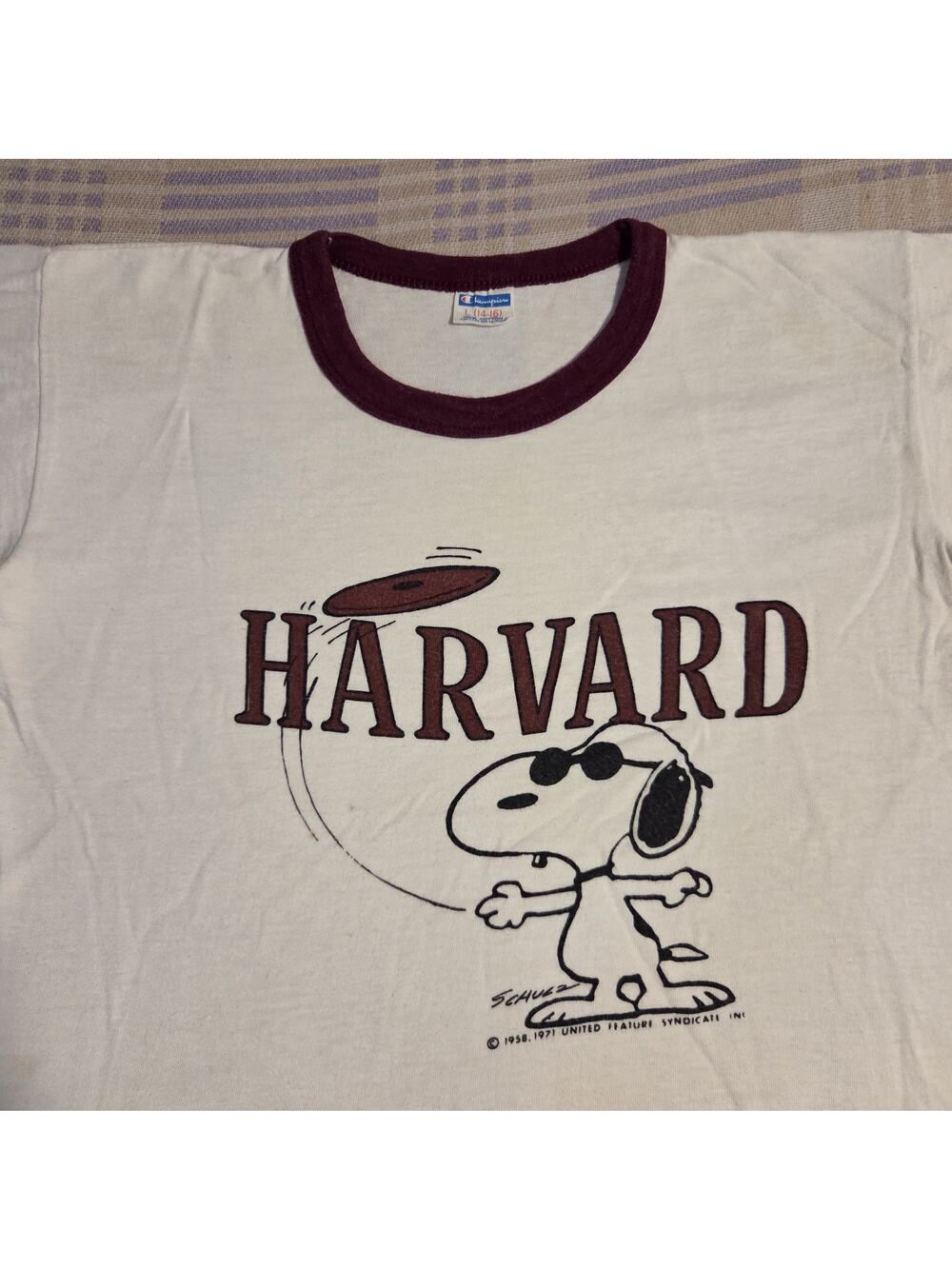Vintage 70s Champion Snoopy Harvard University Ringer Cotton T Shirt USA Frisbee